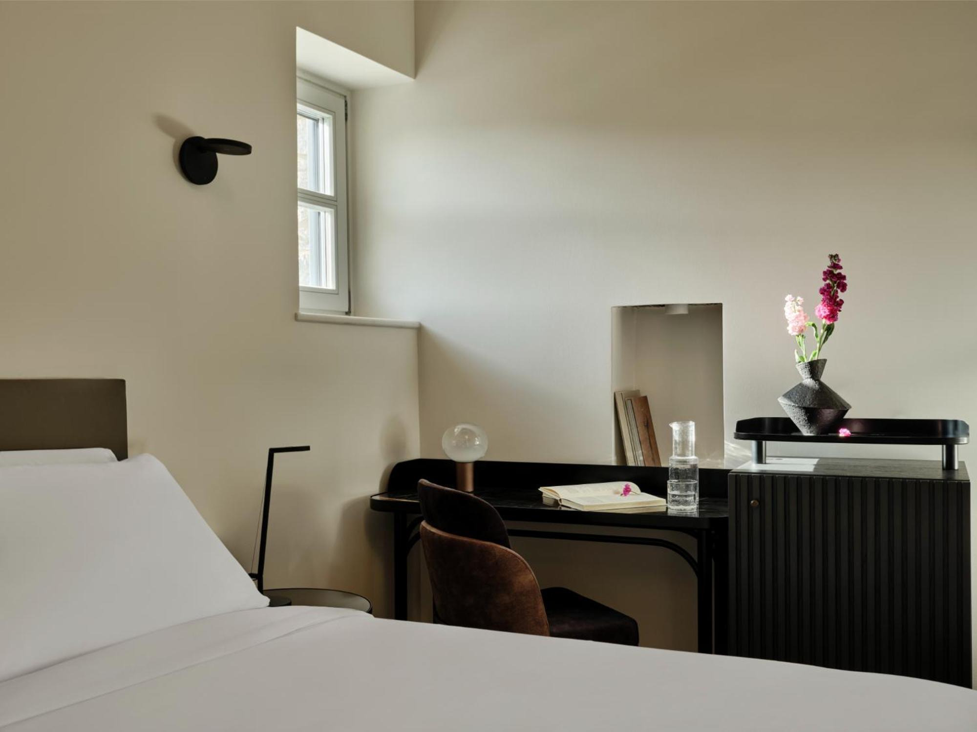 Argini Syros Hotel Ermoupoli Ngoại thất bức ảnh