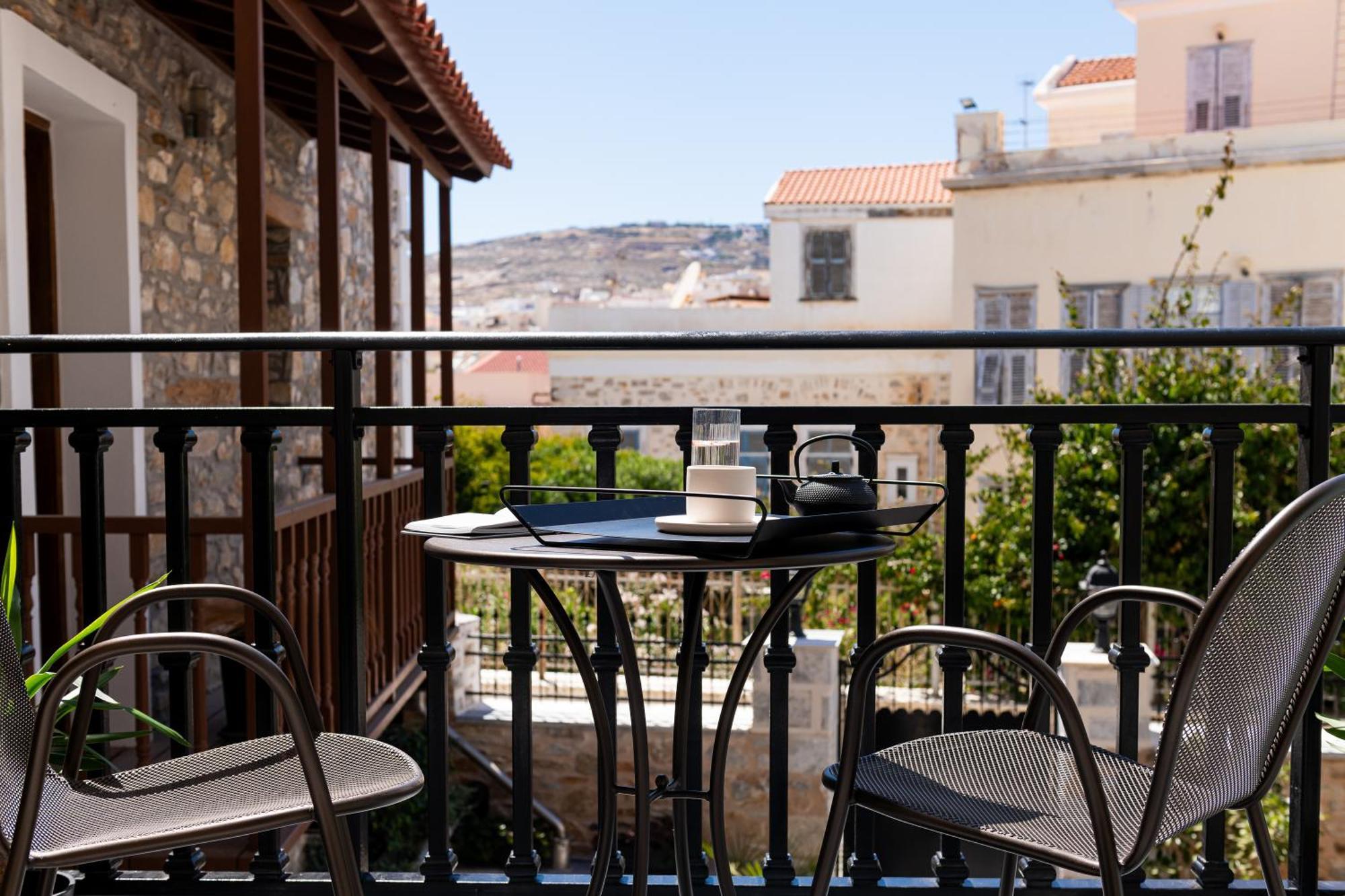 Argini Syros Hotel Ermoupoli Ngoại thất bức ảnh